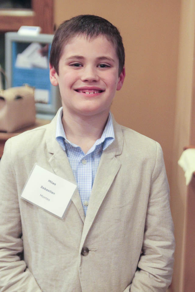 2026-StMary-EasterVigil (193 of 215).jpg